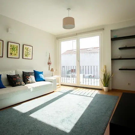 Apartment Downtown Pdl *